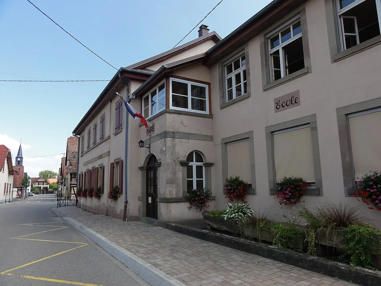 Alsace, Bas-Rhin, Hipsheim, Mairie.
